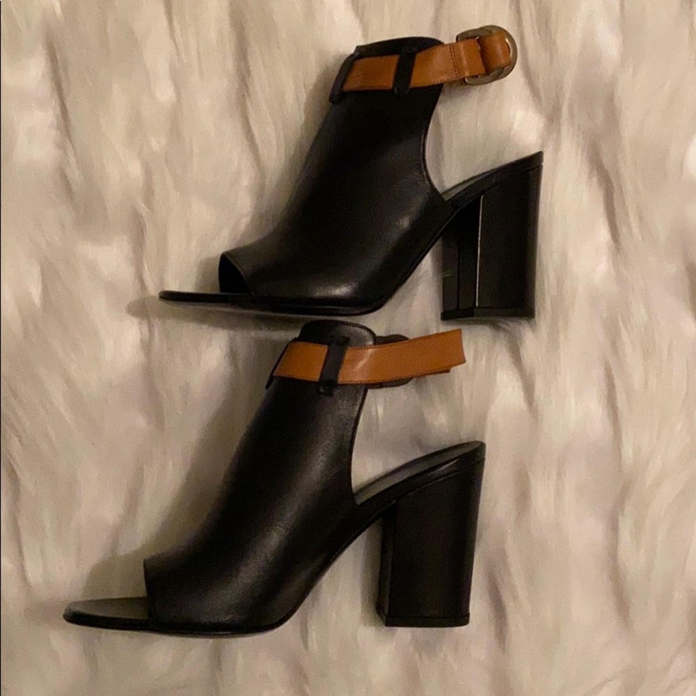 Delman “Aggie” peep-toe heel size 8.5. - Picture 3 of 7